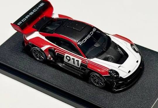 HKM Porsche 911 992 GT3 Rennsport Red 1:64 - view 3