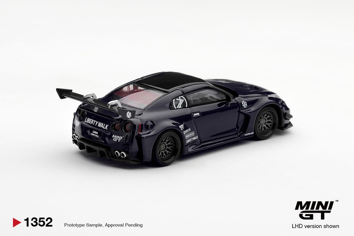 Mini GT LB-Silhouette Works GT Nissan 35GT-RR Ver.2 Inozetek Box 1:64 - view 3