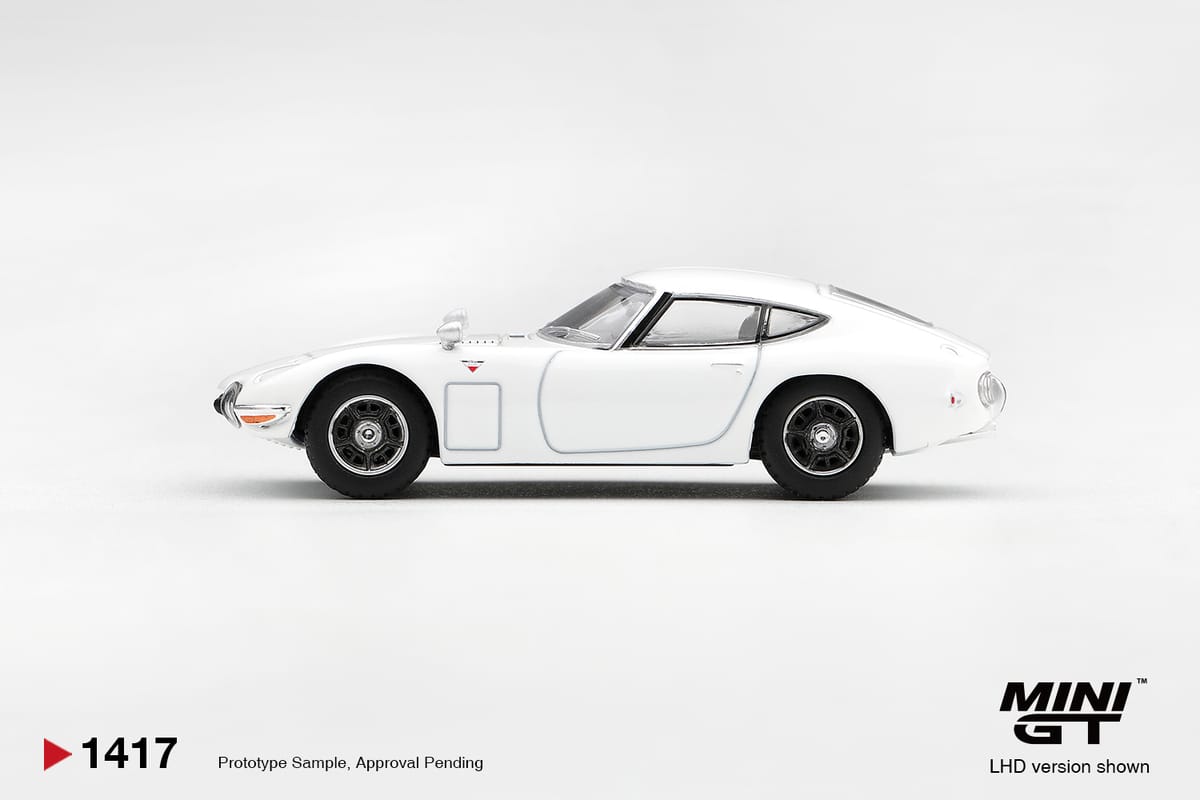 Mini GT Toyota 2000GT Pegasus White Box 1:64 - view 3