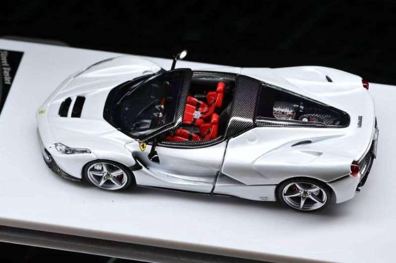 Street Buster - Cavallino F150 Aperta - 1:64 Scale Model - PRE Order