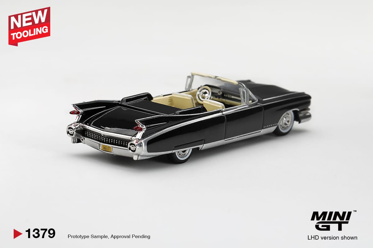 Mini GT Cadillac Eldorado Biarritz 1959 Black 1:64 - view 3