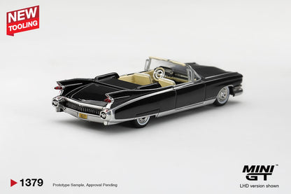 Mini GT Cadillac Eldorado Biarritz 1959 Black 1:64 - view 3