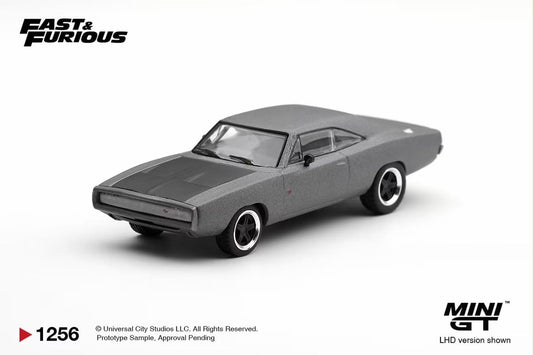 Mini GT Dodge Charger Fast Five Dominic Toretto Blister 1:64 - view 1