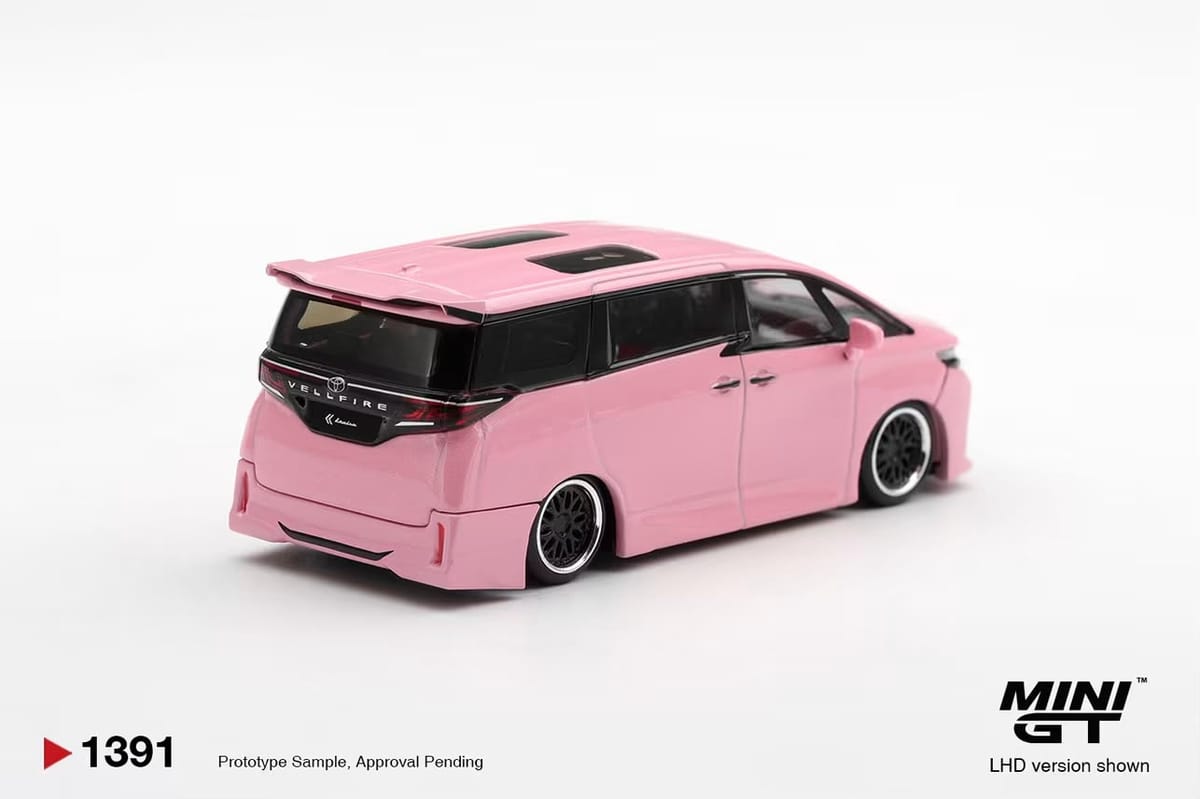 Mini GT Toyota Vellfire 40 Kuhl Metallic Pink 1:64 diecast model