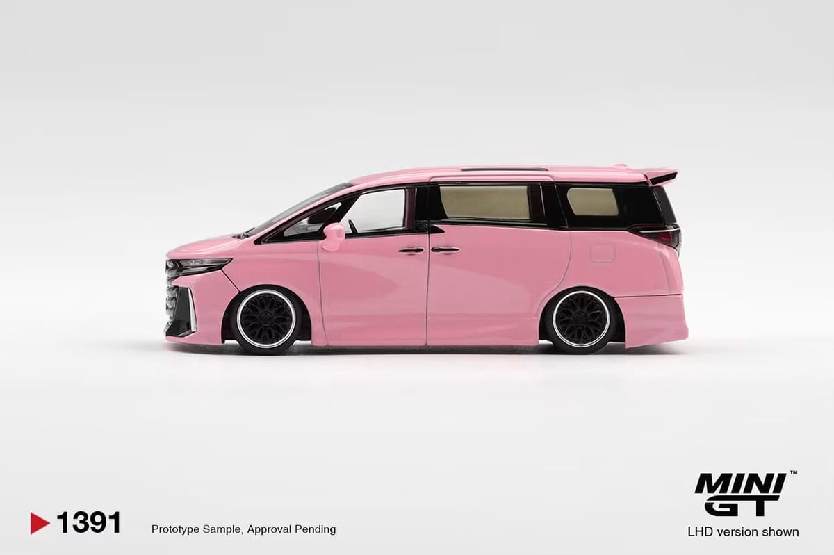 Mini GT Toyota Vellfire 40 Kuhl Metallic Pink 1:64 diecast model