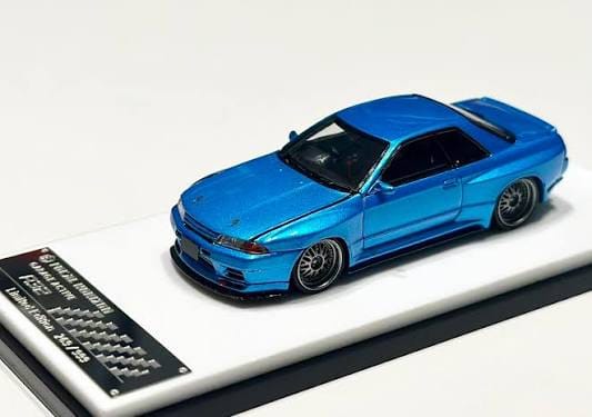Focal Horizon Nissan Skyline GT-R R32 Garage Active Metal Blue Acrylic 1:64 - view 1