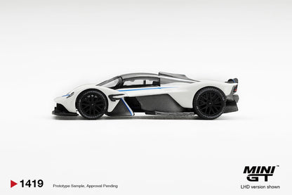 Mini GT Aston Martin Valkyrie Escaping White 1:64 - view 2