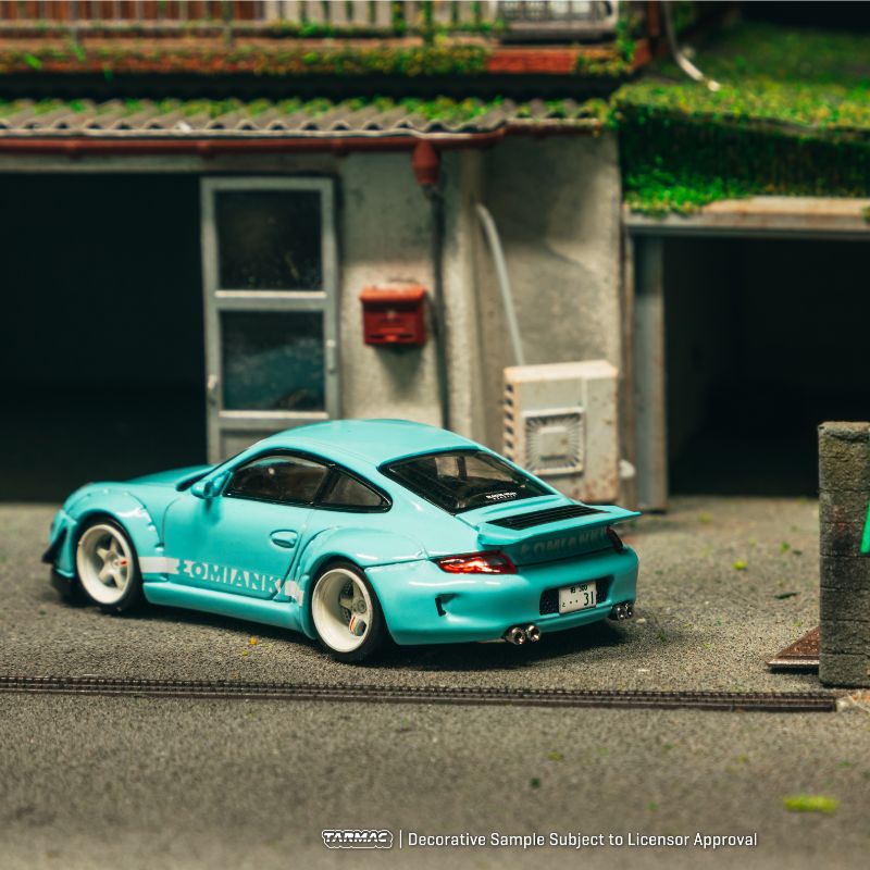 Tarmac Works RWB 997 Lomianki 1:64 - view 5