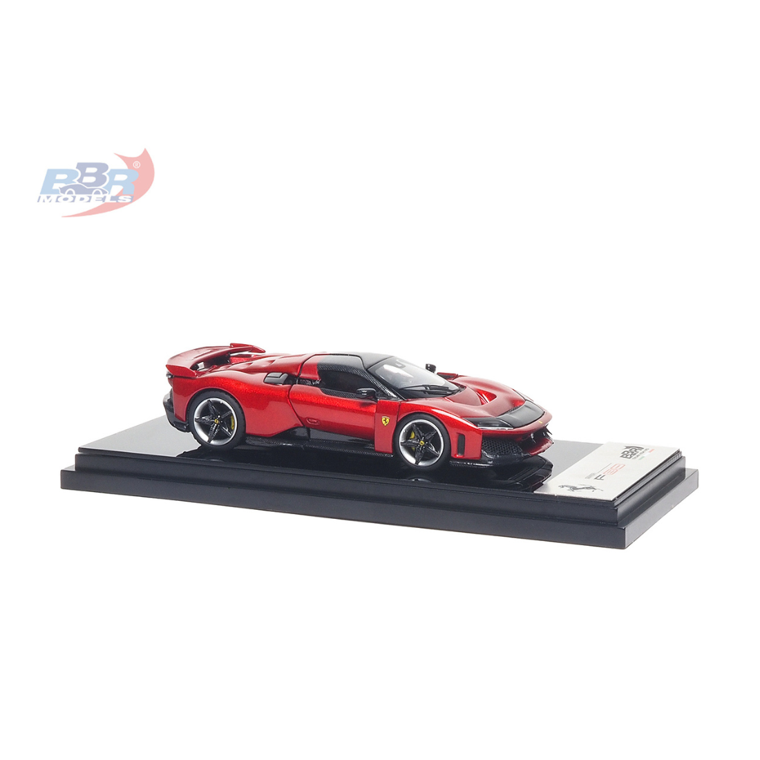 Almost Real Ferrari F80 Rosso 1:64 - view 5