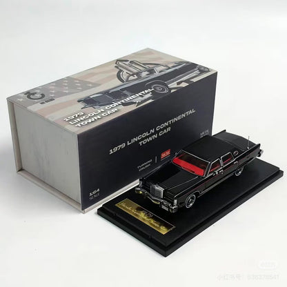 Turning Crush - 1979 Lincoln Continental Town Car (Black, rebadged) - 1:64 Scale Model - Pre Order
