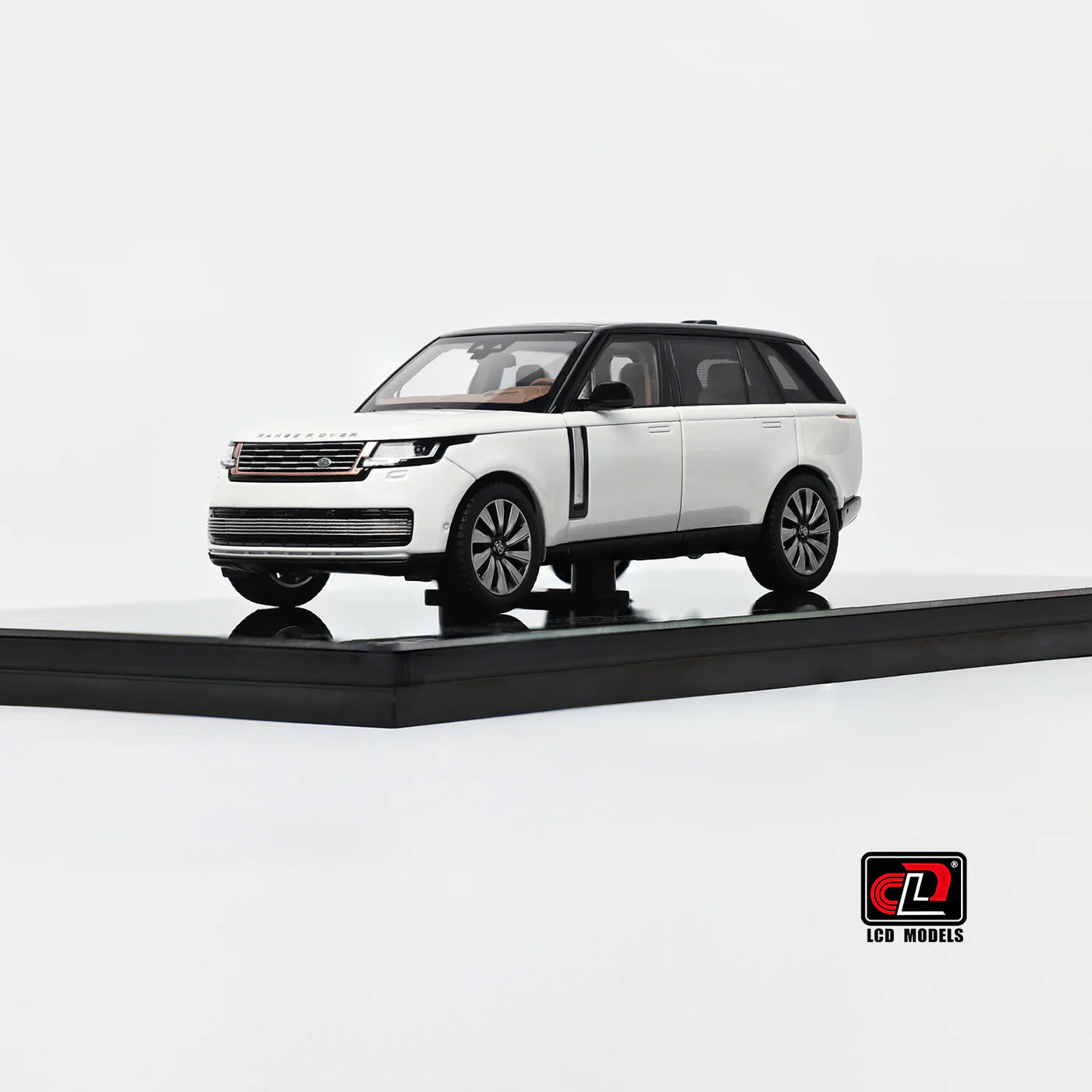 LCD Models - Land Rover Range Rover SV SERENITY - White&Black - 1:43 Scale - Torque Tribe