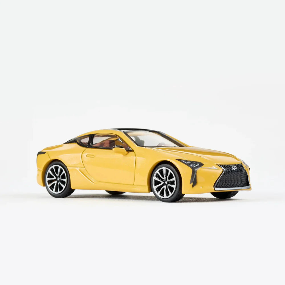 Massdi - Lexus LS 500H 2020 - Yellow - 1:64 Scale - Torque Tribe