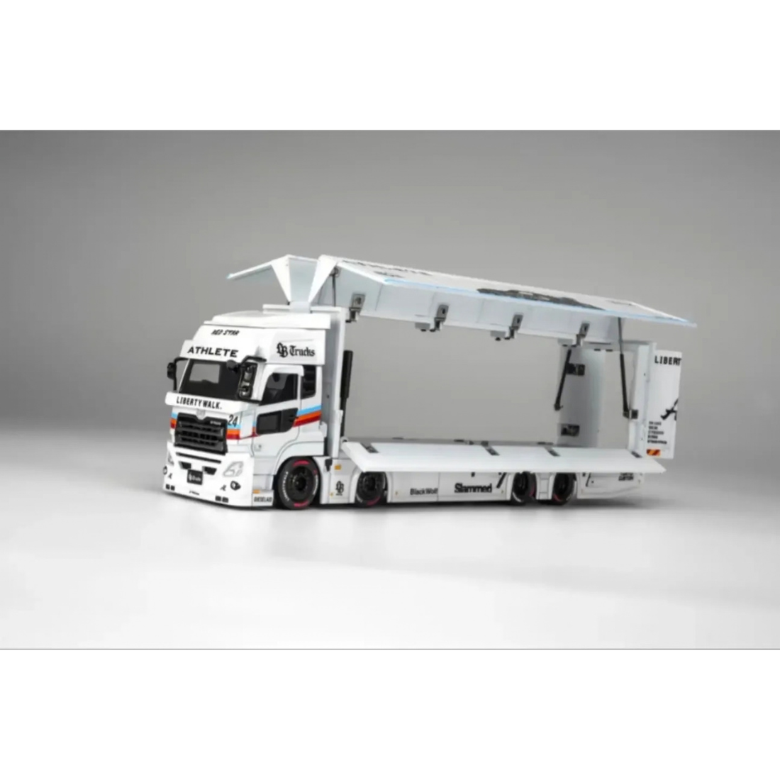 Motor Helix LB-TRUCKS UD Quon Cargo Truck Athlete White 1:64 - view 3