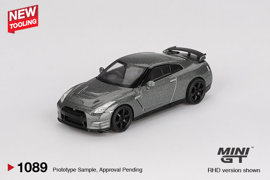 Mini GT - NISSAN GTR 2013 DARK METAL GRAYNISMO R35 CRS VERSION - Blister Pack - Torque Tribe