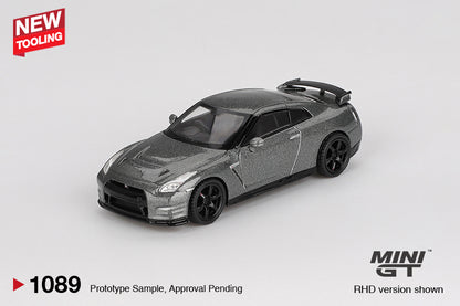 Mini GT - NISSAN GTR 2013 DARK METAL GRAYNISMO R35 CRS VERSION - Blister Pack - Torque Tribe