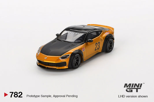 Mini GT - MINI GT NISSAN Z LB NATION WORKS LB GOLD - Blister Pack - Torque Tribe