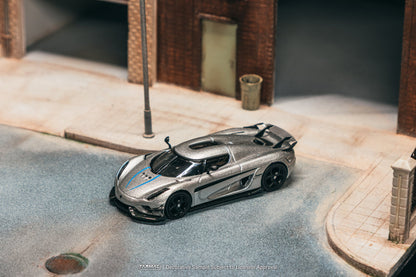 Tarmac Works Koenigsegg Regera Silver Metallic Blue Accents 1:64 - view 1