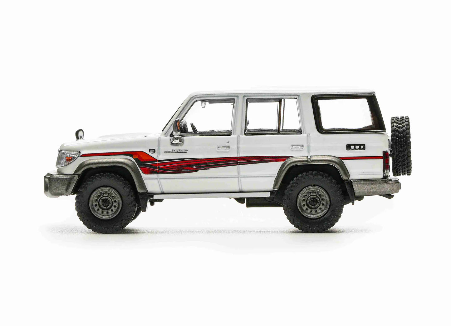 1994 Toyota Land Cruiser LC76 - White - Massdi - Torque Tribe