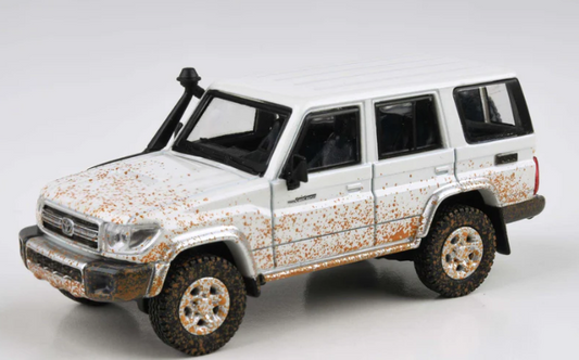 2014 Toyota Land Cruiser 76 - Off Road Effect - Para64