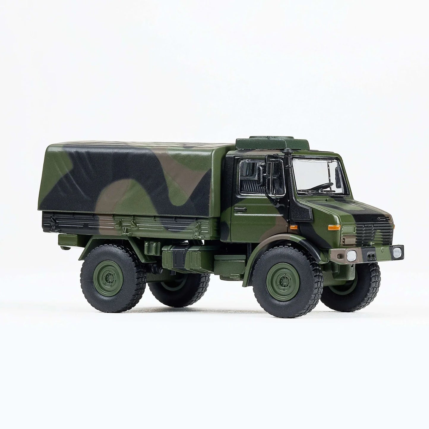 Massdi - U1300L Military Truck - Camo - 1:64 Scale - Torque Tribe