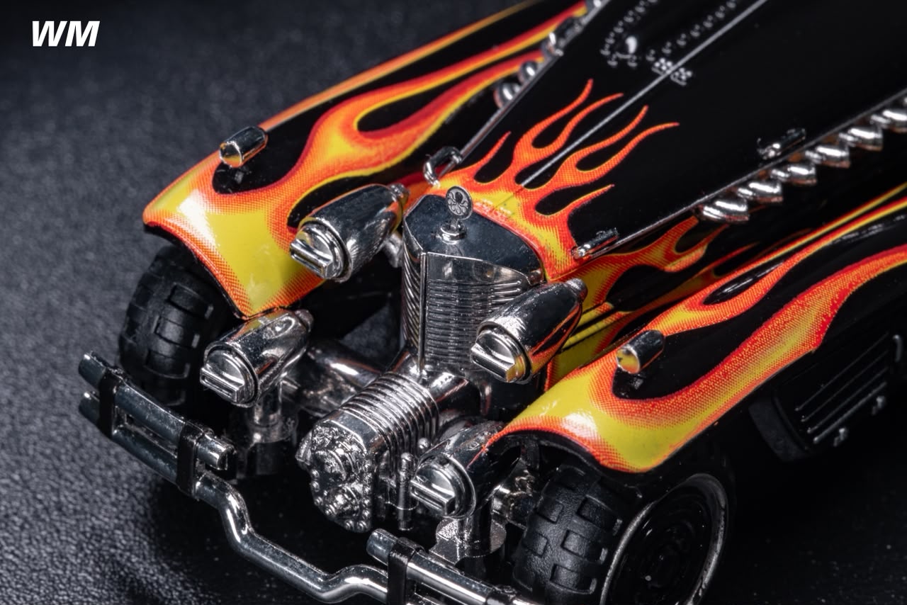 WM - Hydra Schmidt V16 Roadster - 1:64 Diecast Model - Movie Wolverine Flame Version - PRE ORDER