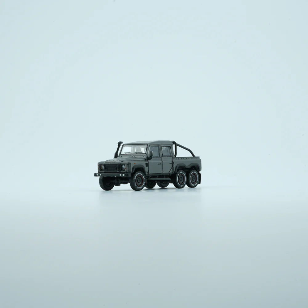BMC - Land Rover  Defender 110 PickUp 6x6 Acc Pack 2016 - 1:64 Scale Model
