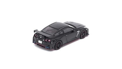 INNO64 Nissan GT-R R35 Nismo 1:64 Black - view 3