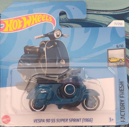 Vespa 90 SS Super Sprint (1966) - Factory Fresh - Die-Cast Cars - Buy Hot Wheels Cars Online India