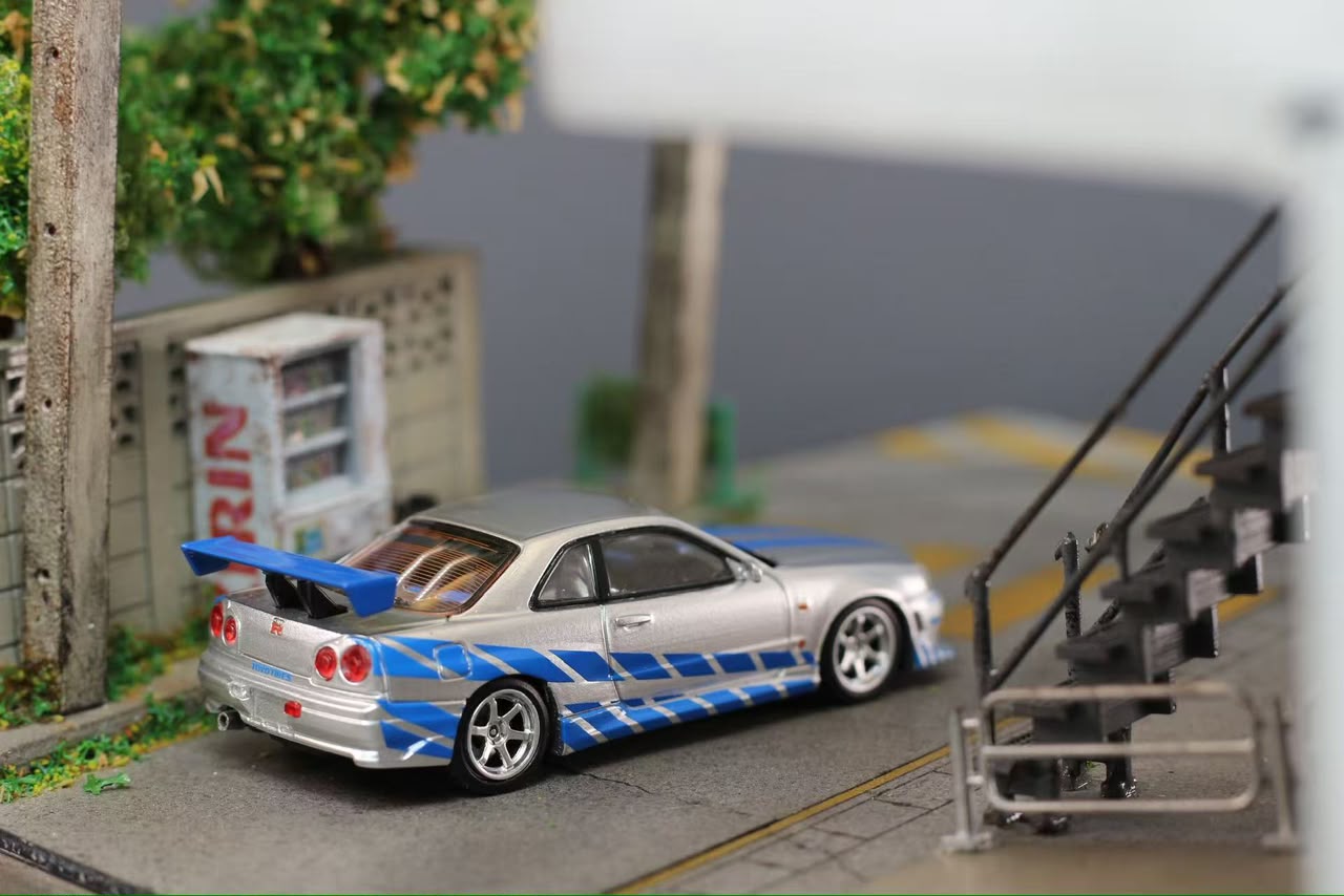 Mega Mega - Skyline GT-R R34 Movie Version Diecast Model - Silver Blue Livery - 1:64 Scale Model - PRE ORDER